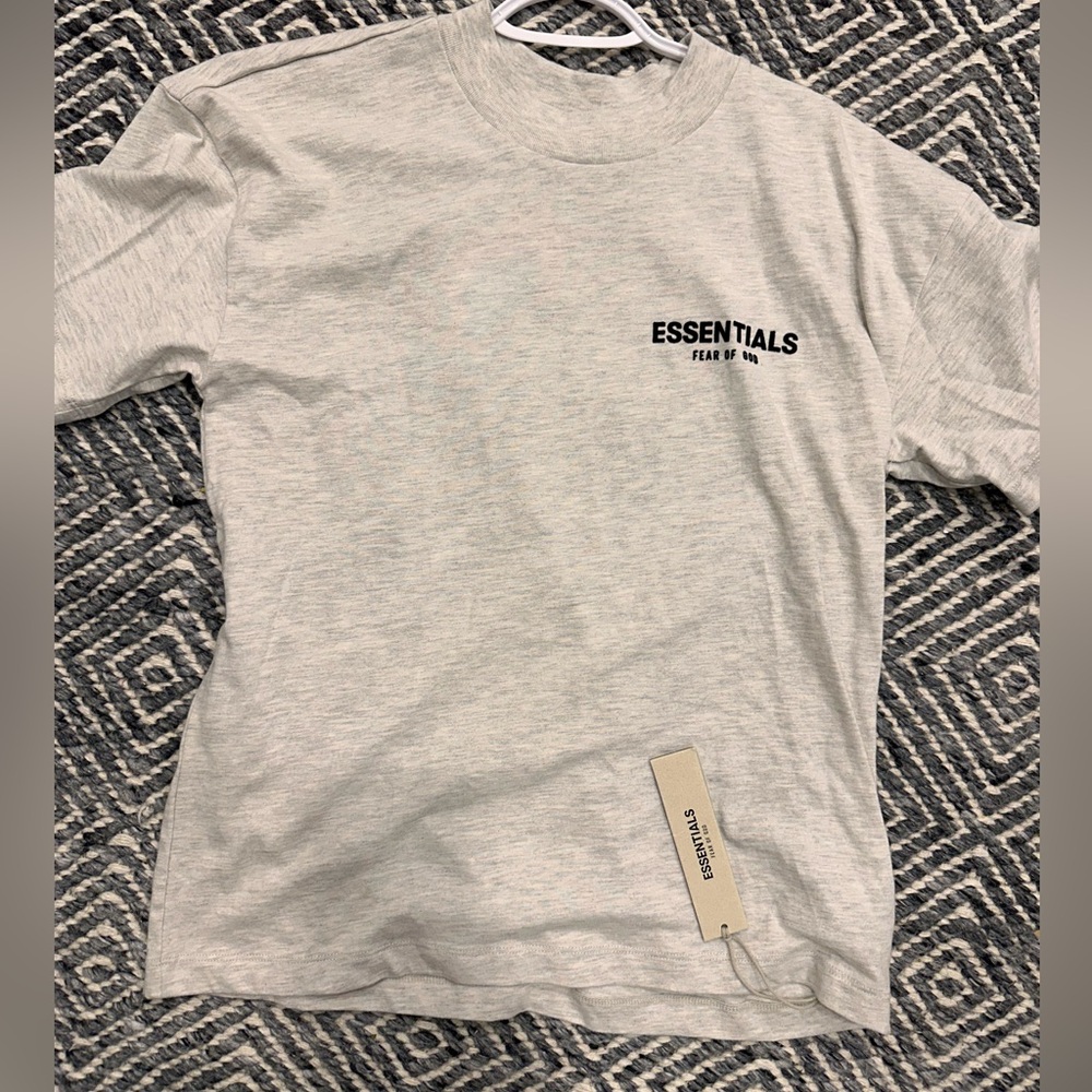 ESSENTIALS FEAR OF GOD tshirt
